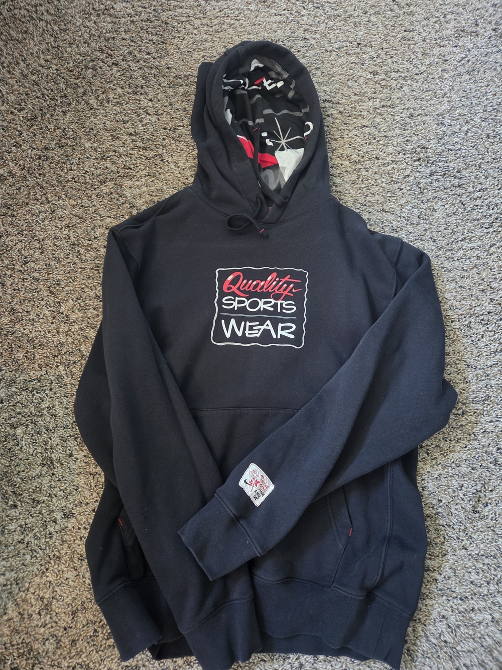 NIKE Quality Sportswear Black Hooded Sweatshirt